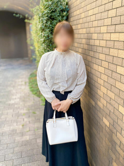 さくらこ 完熟ばなな 谷九店（熟女待ち合わせ型デリヘル）