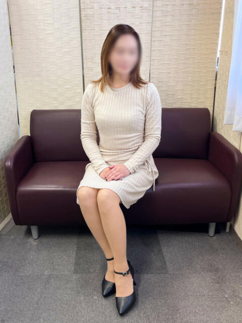 なつき 完熟ばなな 谷九店（熟女待ち合わせ型デリヘル）