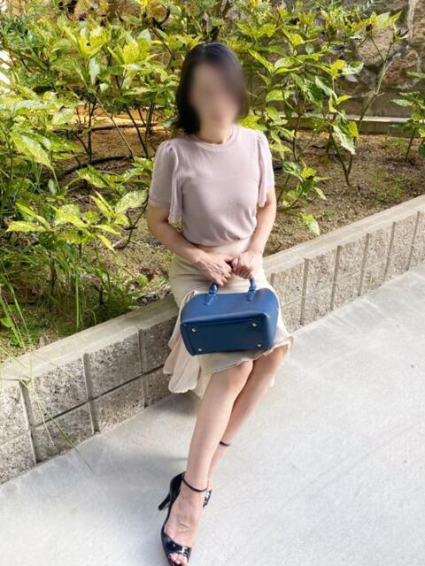 りん 完熟ばなな 谷九店(熟女待ち合わせ型デリヘル)