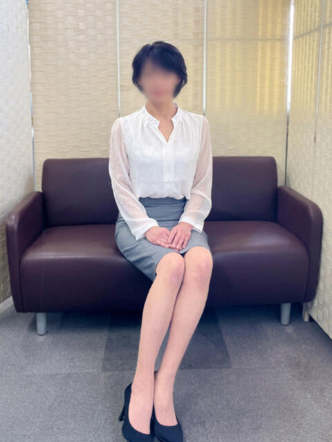 せりな 完熟ばなな 谷九店（熟女待ち合わせ型デリヘル）