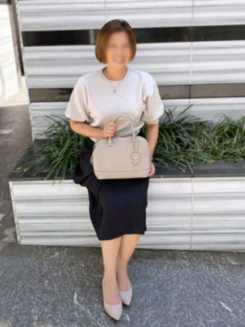 まお 完熟ばなな 谷九店（熟女待ち合わせ型デリヘル）