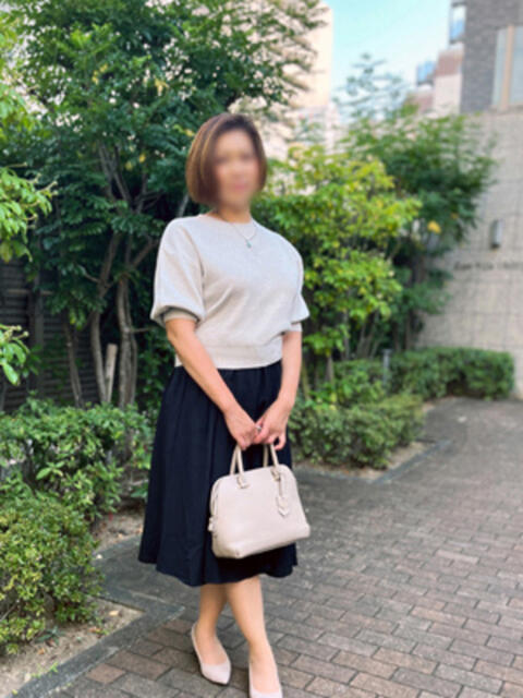 まお 完熟ばなな 谷九店（熟女待ち合わせ型デリヘル）