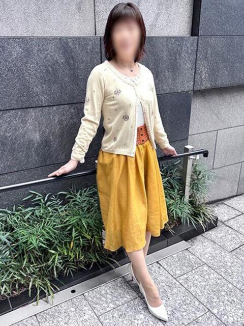 なぎ 新宿・新大久保おかあさん（熟女デリヘル）