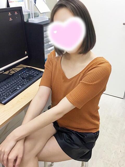 りょう リニューアル(派遣型手コキ・オナクラ)