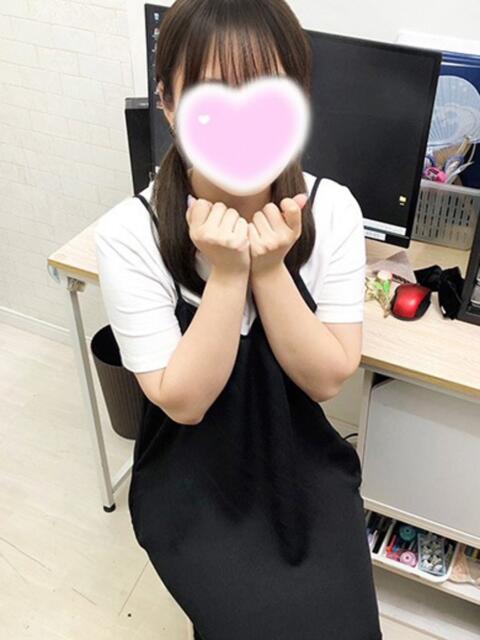 せりな リニューアル（派遣型手コキ・オナクラ）