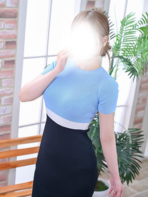 こはる 奥様メモリアル（デリヘル）