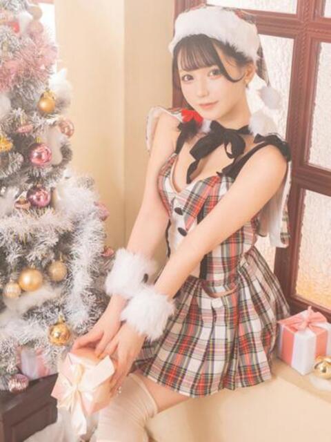 ひいろ E+アイドルスクール新宿・歌舞伎町店(デリヘル)