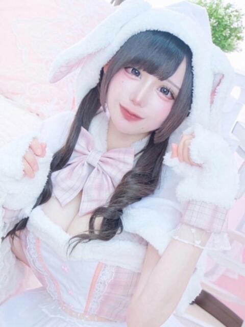 あま E+アイドルスクール新宿・歌舞伎町店(デリヘル)