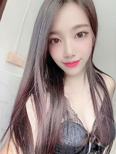 クリ 巨乳CLUBミルク（アジアンデリヘル）