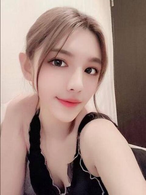 かな 激安デリヘルめちゃE（アジアンデリヘル）