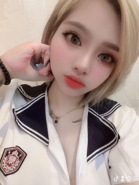 リンダー 激安デリヘルめちゃE（アジアンデリヘル）