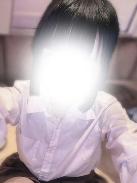 しおん(乙女系ロリ) 学園天国（ファッションヘルス）