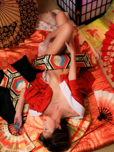 かのん 三毛猫(熟女系デリヘル)