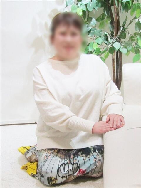 せんり かわいい熟女＆おいしい人妻 鶯谷店（人妻熟女デリヘル）