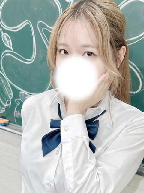 はるちゃん 新橋JKプレイ（派遣型オナクラ）