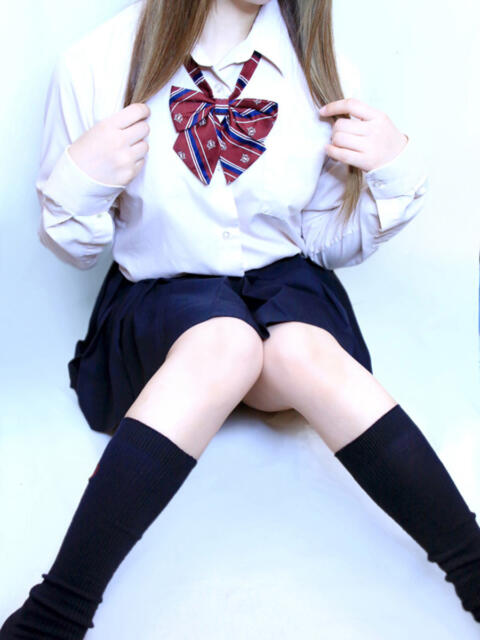 ここな チェリーデイズ(吊革コスプレセクキャバ)