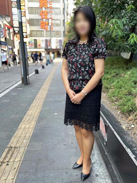 くれは 新宿・新大久保おかあさん（熟女デリヘル）
