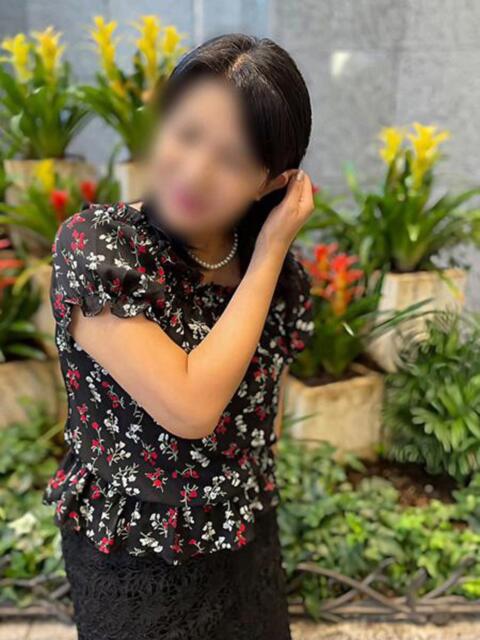 くれは 新宿・新大久保おかあさん（熟女デリヘル）