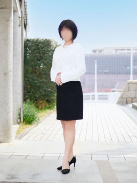 安田渚 こあくまな熟女たち 加古川店 (KOAKUMAグループ)（人妻・熟女デリヘル）