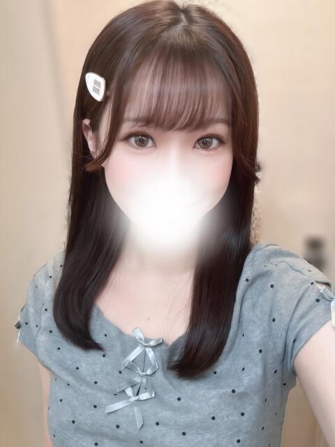 えりな クラブ バレンタイン大阪（素人美女専門デリヘル）