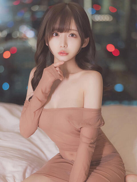 七海ひみつ ウルトラプラチナム（デリヘル）