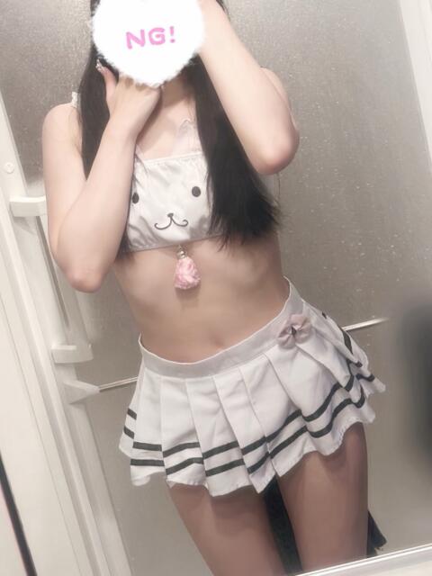 みに 舐めたくてグループ～君とサプライズ学園～越谷校（デリヘル）