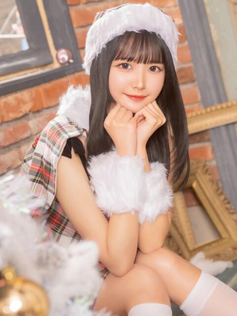 うに E+アイドルスクール　大阪・日本橋店（デリヘル）