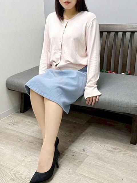 奈由(なゆ) PLUS梅田店（熟女デリヘル）