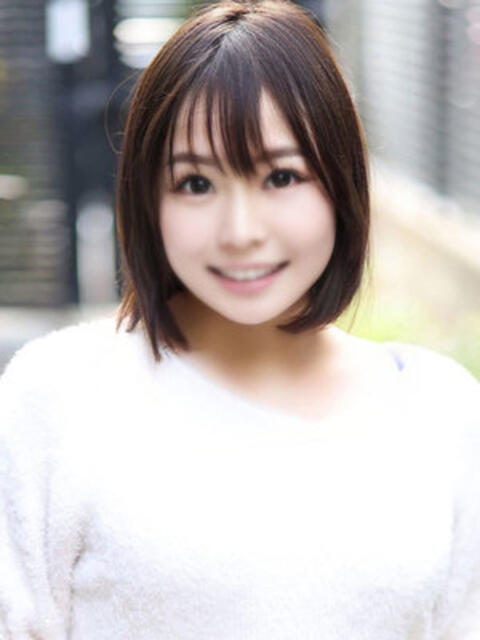 落合ひびき 断りきれない美人マッサージ嬢たち（デリヘル＆エステ）