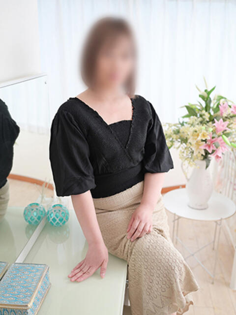 りさこ 奥様の実話 谷九店(人妻ホテヘル)