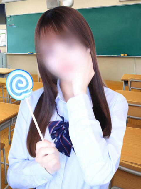 ねむ チェリーデイズ(吊革コスプレセクキャバ)