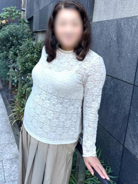 こなつ 新宿・新大久保おかあさん（熟女デリヘル）