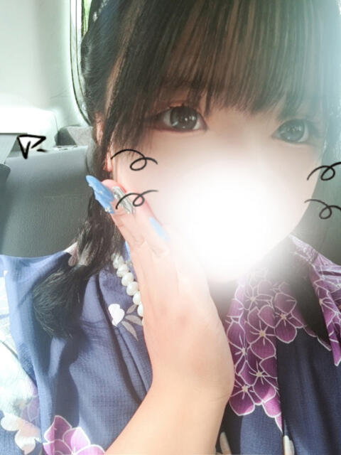 【新人】もも 神奈川小田原ちゃんこ（巨乳素人専門ぽっちゃり激安デリヘル）