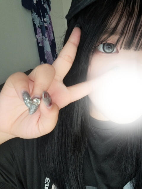 【新人】もも 神奈川小田原ちゃんこ（巨乳素人専門ぽっちゃり激安デリヘル）