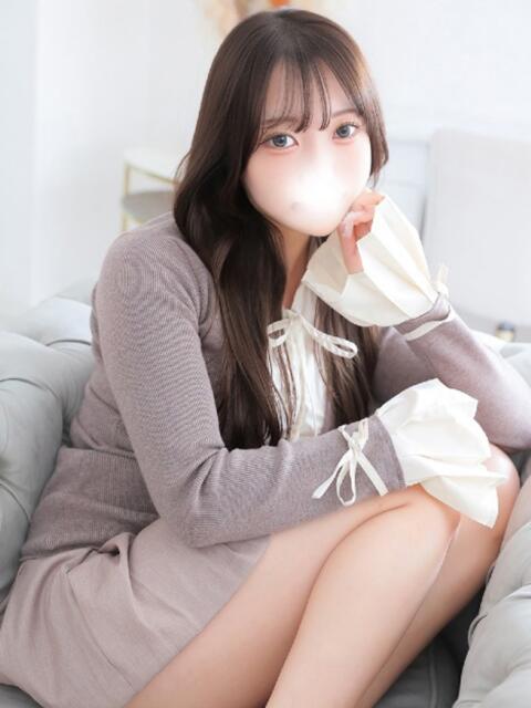 ゆあ★興奮必至！超ド変態OL★ Bell～S級美女お姉様・人妻デリヘル～（デリヘル）