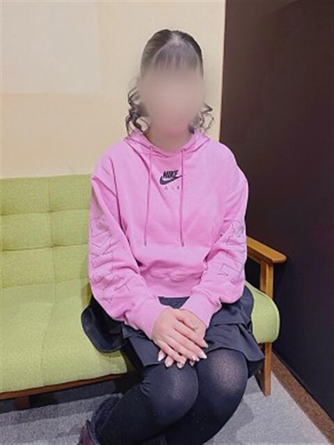 ねね ギン妻パラダイス 堺東店（人妻デリヘル）