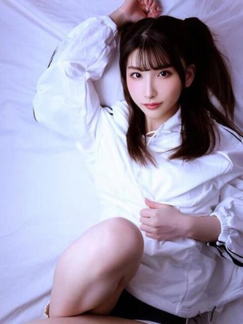 秋元すずね（AV女優） OKINI八王子（デリヘル）