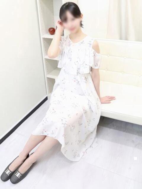 みな 見学娘（オナクラ・手コキ）