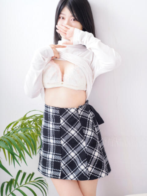 ちはや 横浜HANDS(ハンズ)(ユメオト)(待ち合わせ型オナクラ&手コキ専門店)