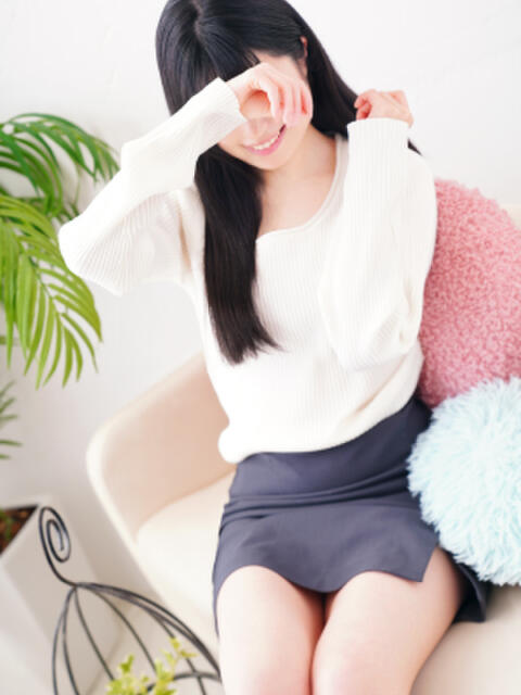 こなつ 横浜HANDS(ハンズ)(ユメオト)(待ち合わせ型オナクラ&手コキ専門店)