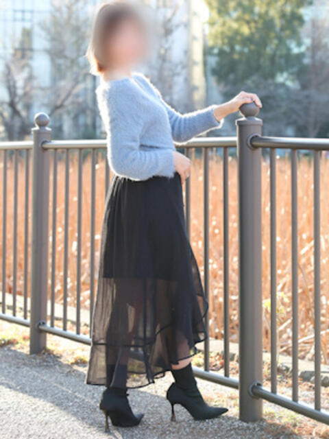 しずく パンドラ(上野)(オナクラ)