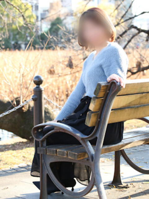 しずく パンドラ(上野)(オナクラ)