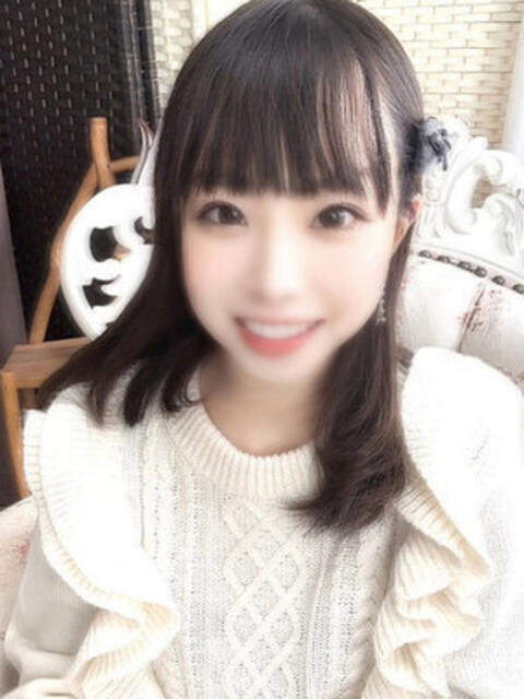 白鐘うい 断りきれない美人マッサージ嬢たち（デリヘル＆エステ）