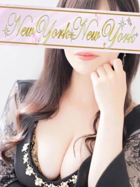 みく ニューヨークニューヨーク(人妻熟女専門ヘルス)
