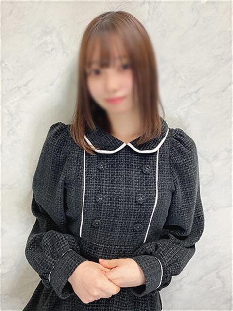 ひな 渋谷くいーんず（素人専門ホテヘル＆デリヘル）