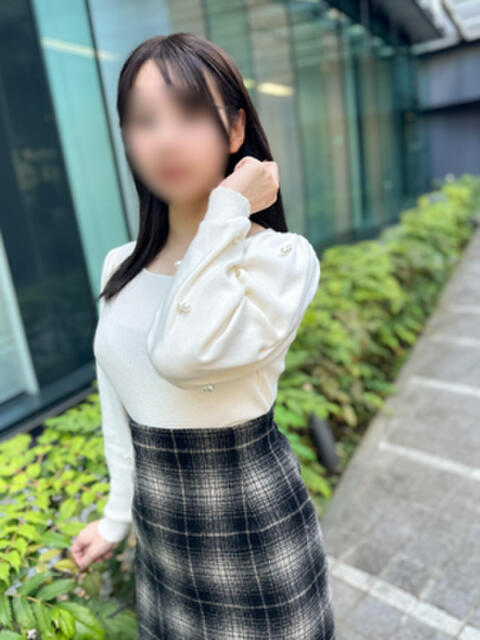 すみか かりんと赤坂（派遣型オナクラ）