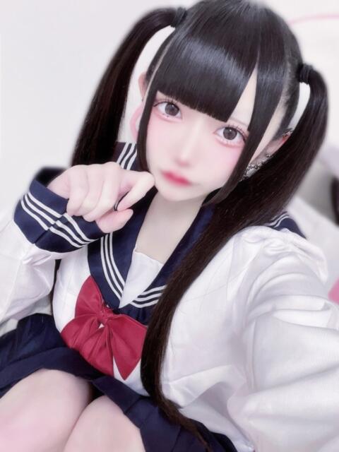 みう E+アイドルスクール　大阪・日本橋店（デリヘル）