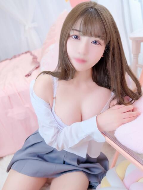 りの E+アイドルスクール池袋店（デリヘル）