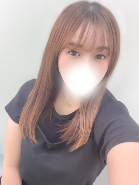 ここな【人懐っこい癒し天使】 One More 奥様 新宿店（人妻デリヘル）