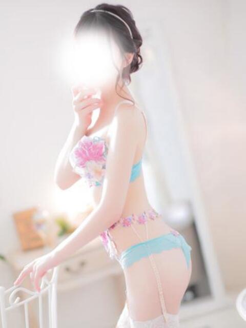 みや☆小柄の美少女 Hills Premier（デリヘル）